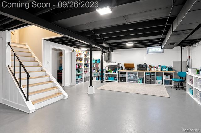 23116 Beechwood Avenue, Eastpointe, MI 48021