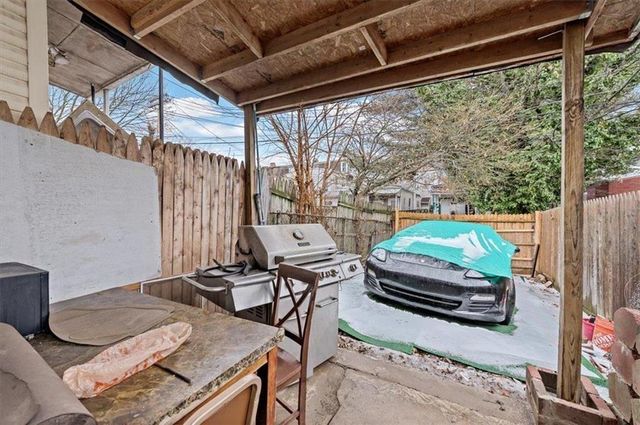318 Hollenbach Street, Reading City, PA 19601