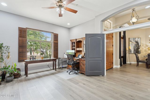 29830 N 78TH Way, Scottsdale, AZ 85266