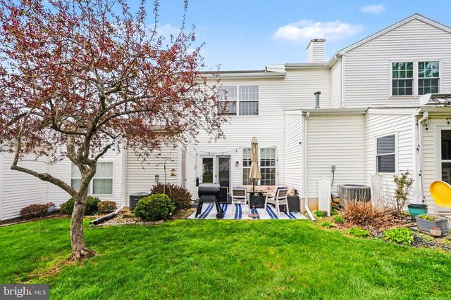 652 SPRINGHOUSE LN, Hummelstown, PA 17036