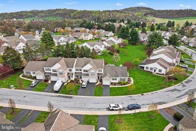 652 SPRINGHOUSE LN, Hummelstown, PA 17036