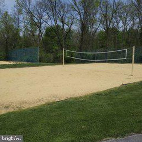 652 SPRINGHOUSE LN, Hummelstown, PA 17036