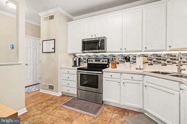 652 SPRINGHOUSE LN, Hummelstown, PA 17036
