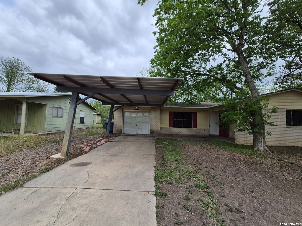 5211 CINDERELLA ST, Kirby, TX 78219