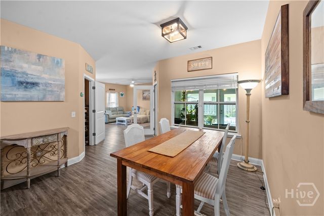 90 Teachers Row, Richmond Hill, GA 31324