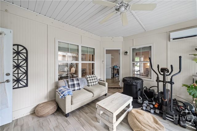 90 Teachers Row, Richmond Hill, GA 31324