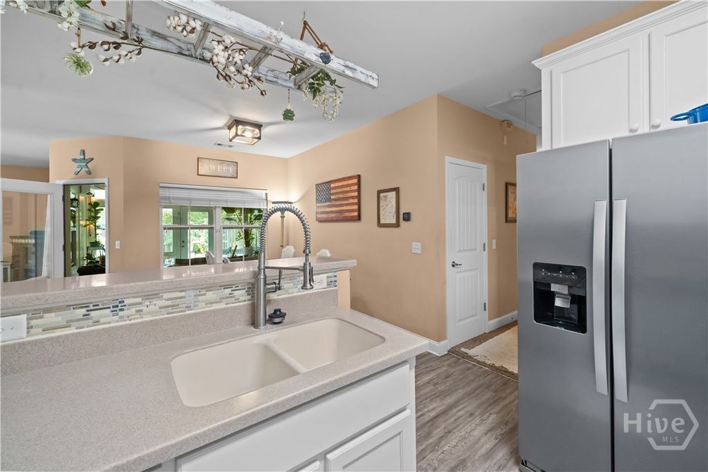 Image 17 of property listing at 90 Teachers Row, Richmond Hill, GA 31324