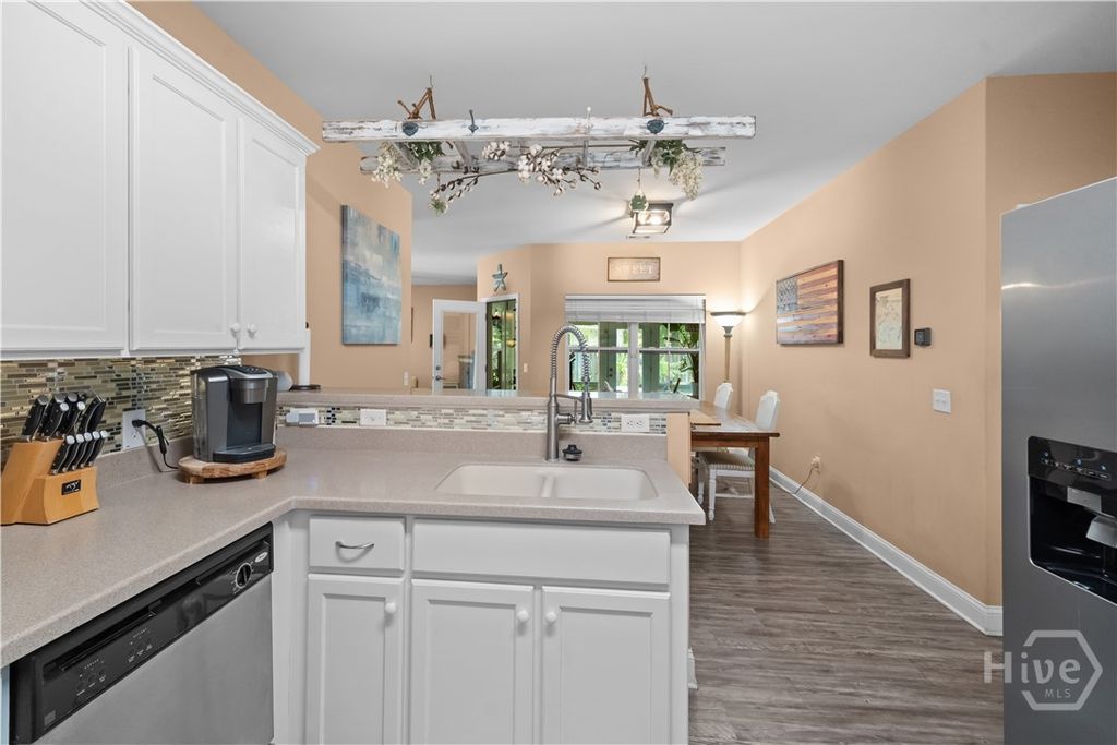 Image 19 of property listing at 90 Teachers Row, Richmond Hill, GA 31324