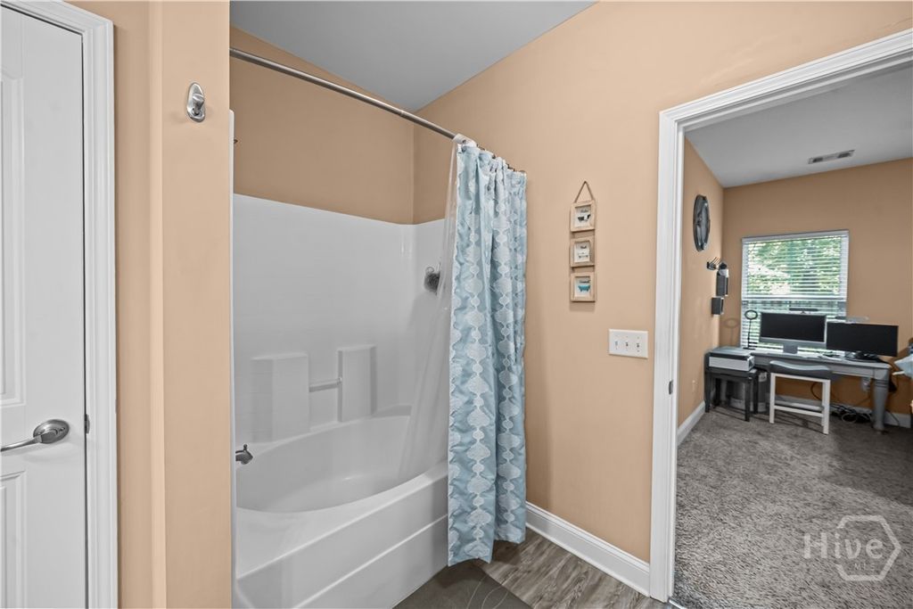 Image 29 of property listing at 90 Teachers Row, Richmond Hill, GA 31324
