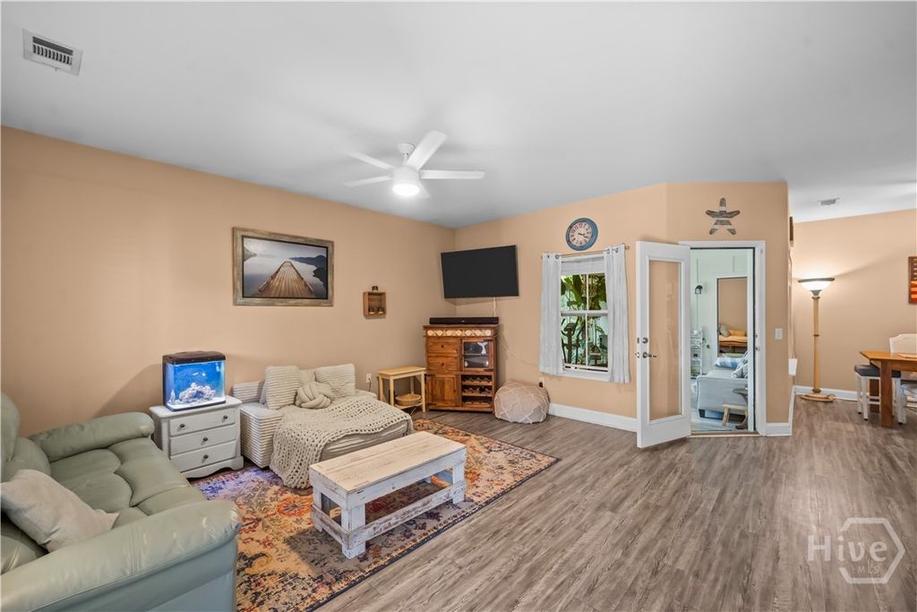 Image 6 of property listing at 90 Teachers Row, Richmond Hill, GA 31324