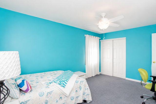 1359 E Dorothy Drive, Palatine, IL 60074