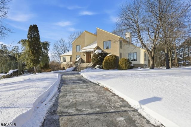 32 Sylvan Dr, Montville Twp., NJ 07058