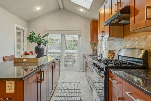 43 Macopin Ave, Montclair Twp., NJ 07043