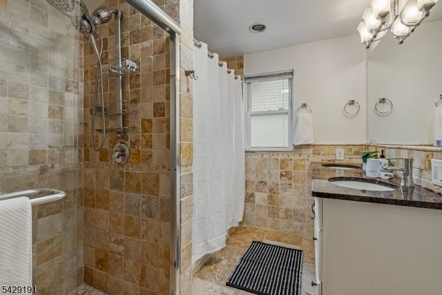 43 Macopin Ave, Montclair Twp., NJ 07043