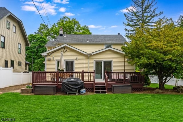 43 Macopin Ave, Montclair Twp., NJ 07043