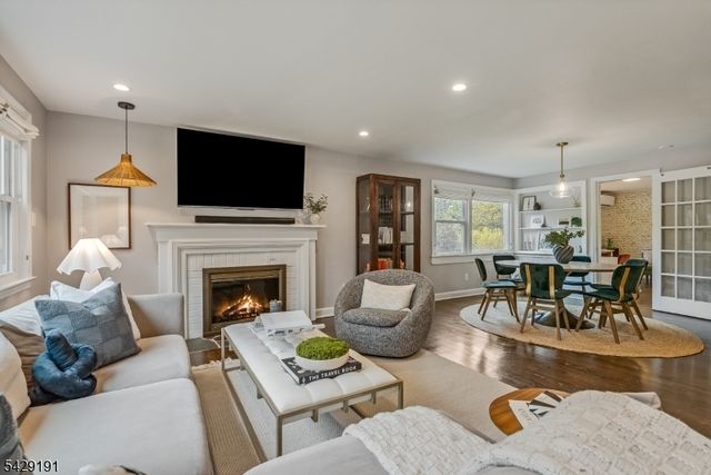43 Macopin Ave, Montclair Twp., NJ 07043
