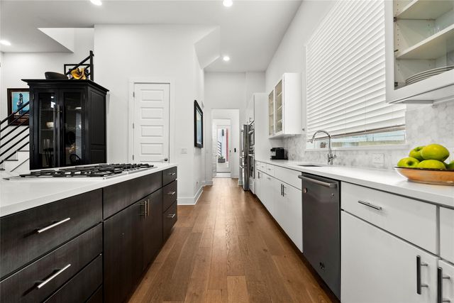 7417 Cordoba DR, Austin, TX 78724