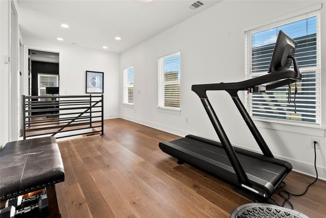 7417 Cordoba DR, Austin, TX 78724