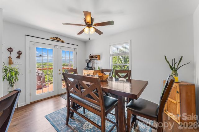 70 Heslar Way, Marshall, NC 28753