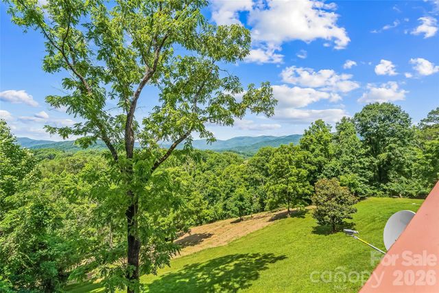 70 Heslar Way, Marshall, NC 28753
