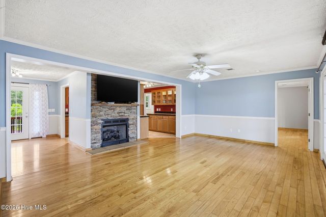 354 W South Shore Drive, Southport, NC 28461