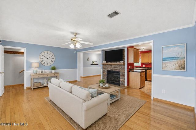 354 W South Shore Drive, Southport, NC 28461