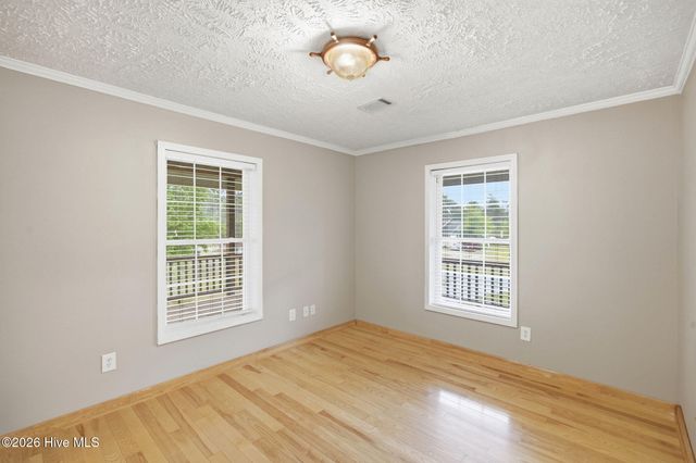 354 W South Shore Drive, Southport, NC 28461