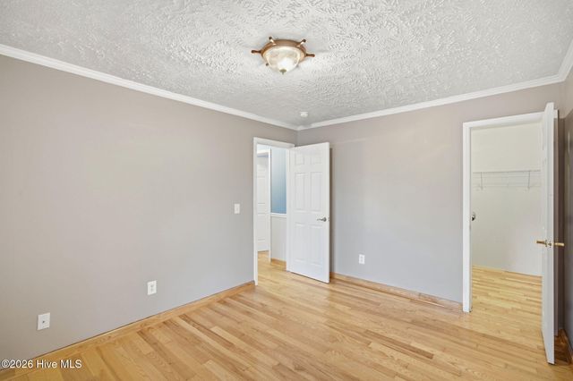 354 W South Shore Drive, Southport, NC 28461