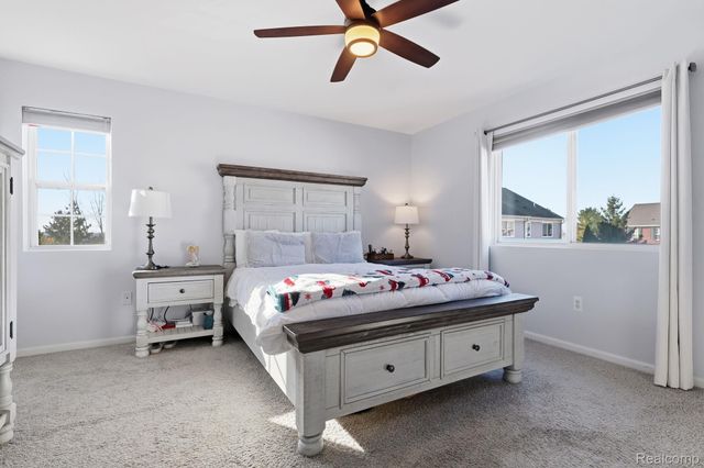 36123 Dominion Circle, Sterling Heights, MI 48310