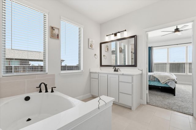 804 Mary Lee Lane, Collinsville, TX 76233