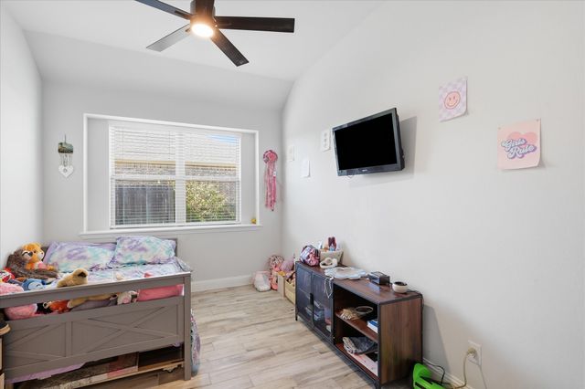 804 Mary Lee Lane, Collinsville, TX 76233