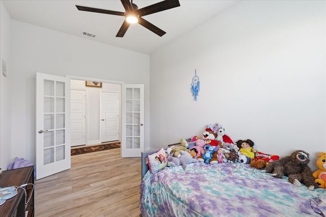 804 Mary Lee Lane, Collinsville, TX 76233
