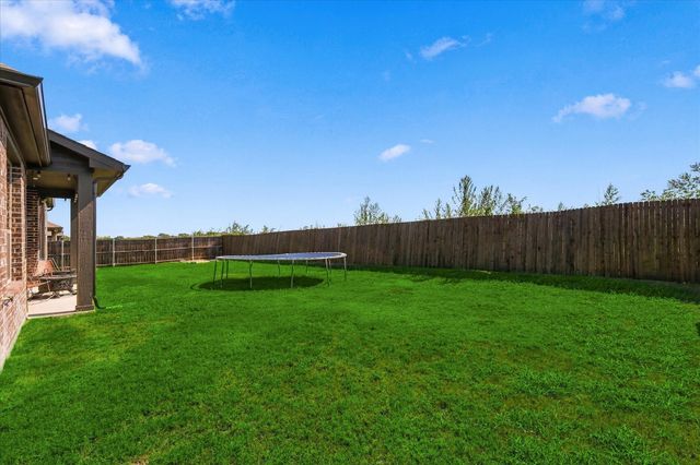 804 Mary Lee Lane, Collinsville, TX 76233