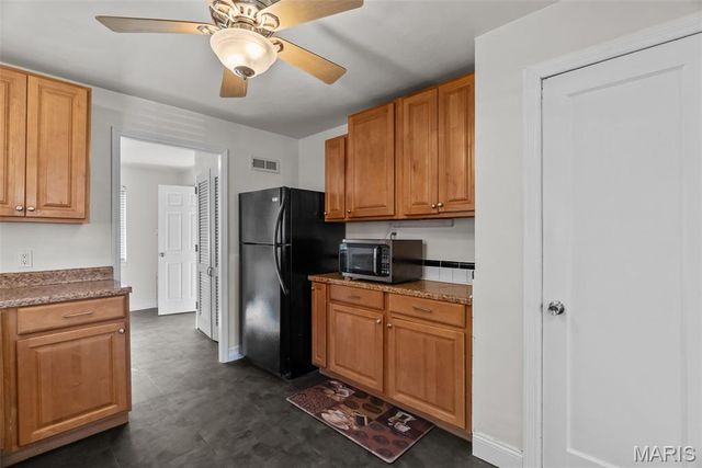 8612 White Avenue, St Louis, MO 63144