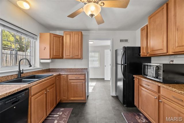 8612 White Avenue, St Louis, MO 63144