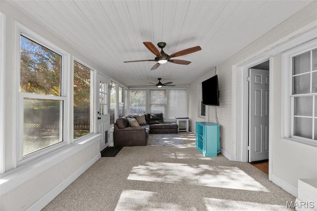 8612 White Avenue, St Louis, MO 63144