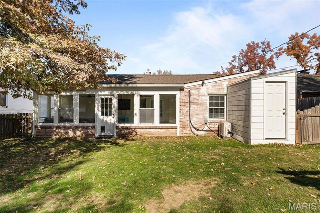 8612 White Avenue, St Louis, MO 63144