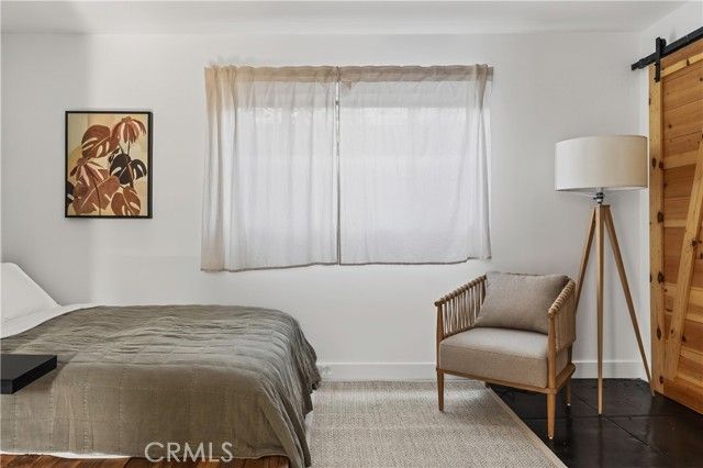 654 S Soto Street, Los Angeles, CA 90023