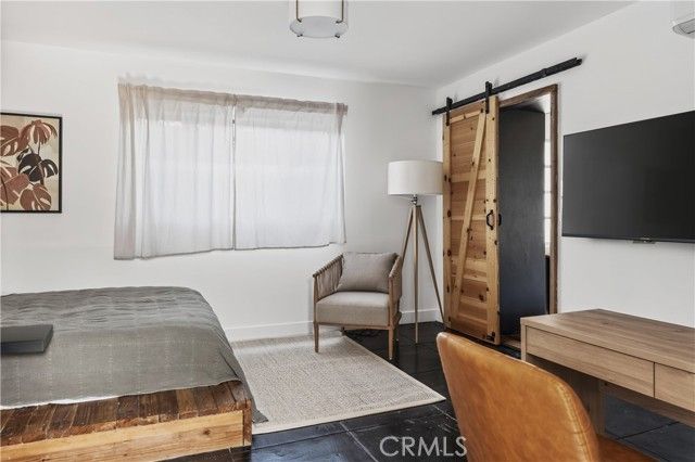 654 S Soto Street, Los Angeles, CA 90023