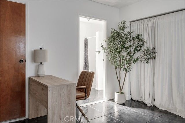 654 S Soto Street, Los Angeles, CA 90023