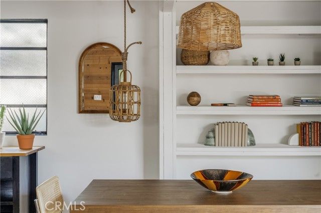 654 S Soto Street, Los Angeles, CA 90023