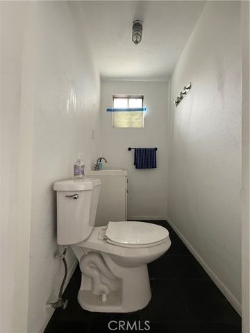 654 S Soto Street, Los Angeles, CA 90023