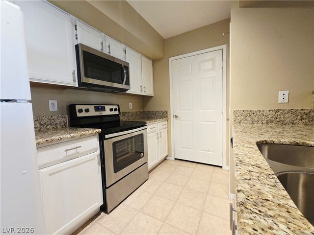 6650 West Warm Springs Road 2142, Las Vegas, NV 89118