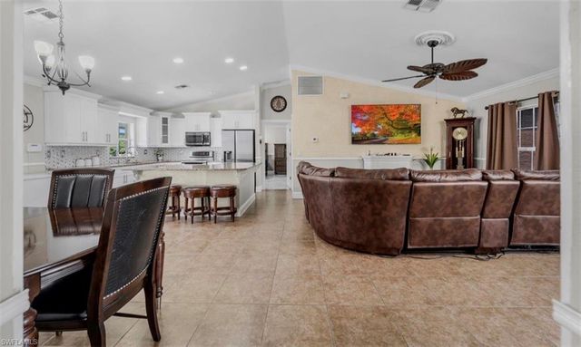 2705 41st ST W, Lehigh Acres, FL 33971