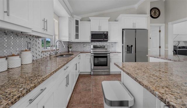 2705 41st ST W, Lehigh Acres, FL 33971