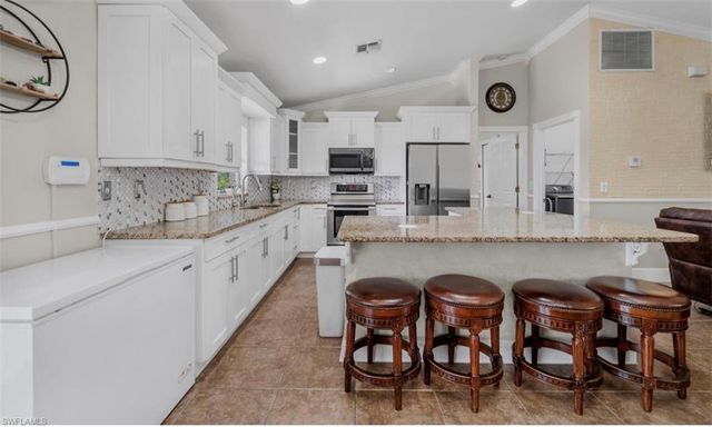 2705 41st ST W, Lehigh Acres, FL 33971