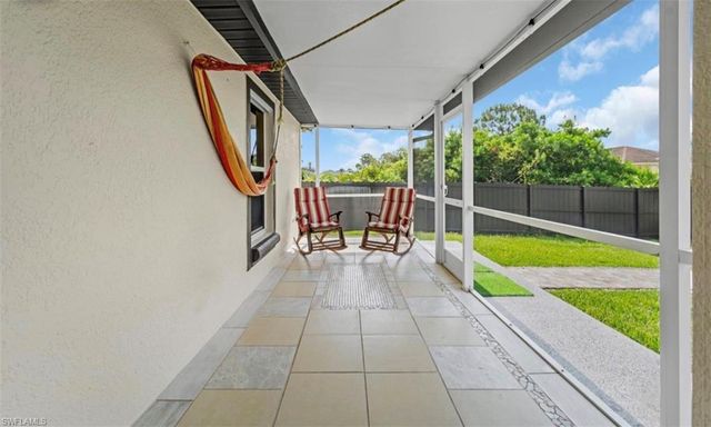 2705 41st ST W, Lehigh Acres, FL 33971