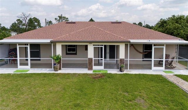 2705 41st ST W, Lehigh Acres, FL 33971
