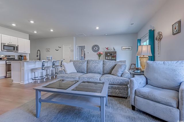 177 Fox Rae Dr., Conway, SC 29526