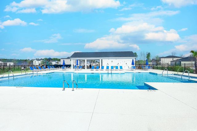 177 Fox Rae Dr., Conway, SC 29526